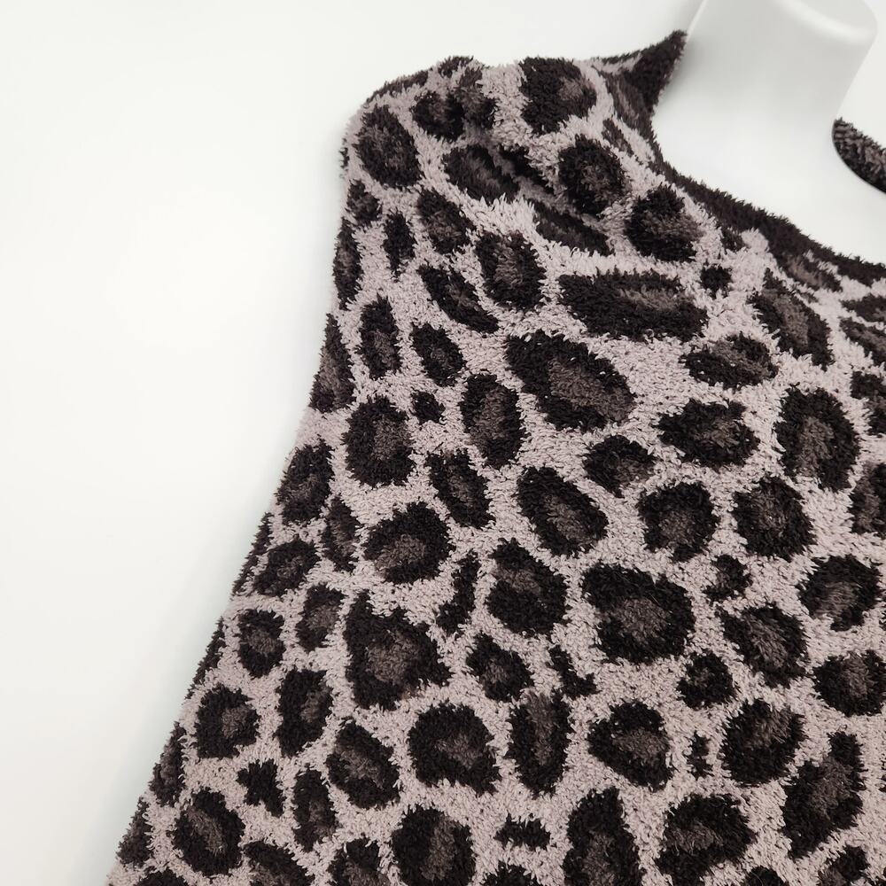 Barefoot Dreams‎ Cozy Chic Plus Gray Leopard Asymmetrical Cape Poncho Women's OS - Picture 7 of 8